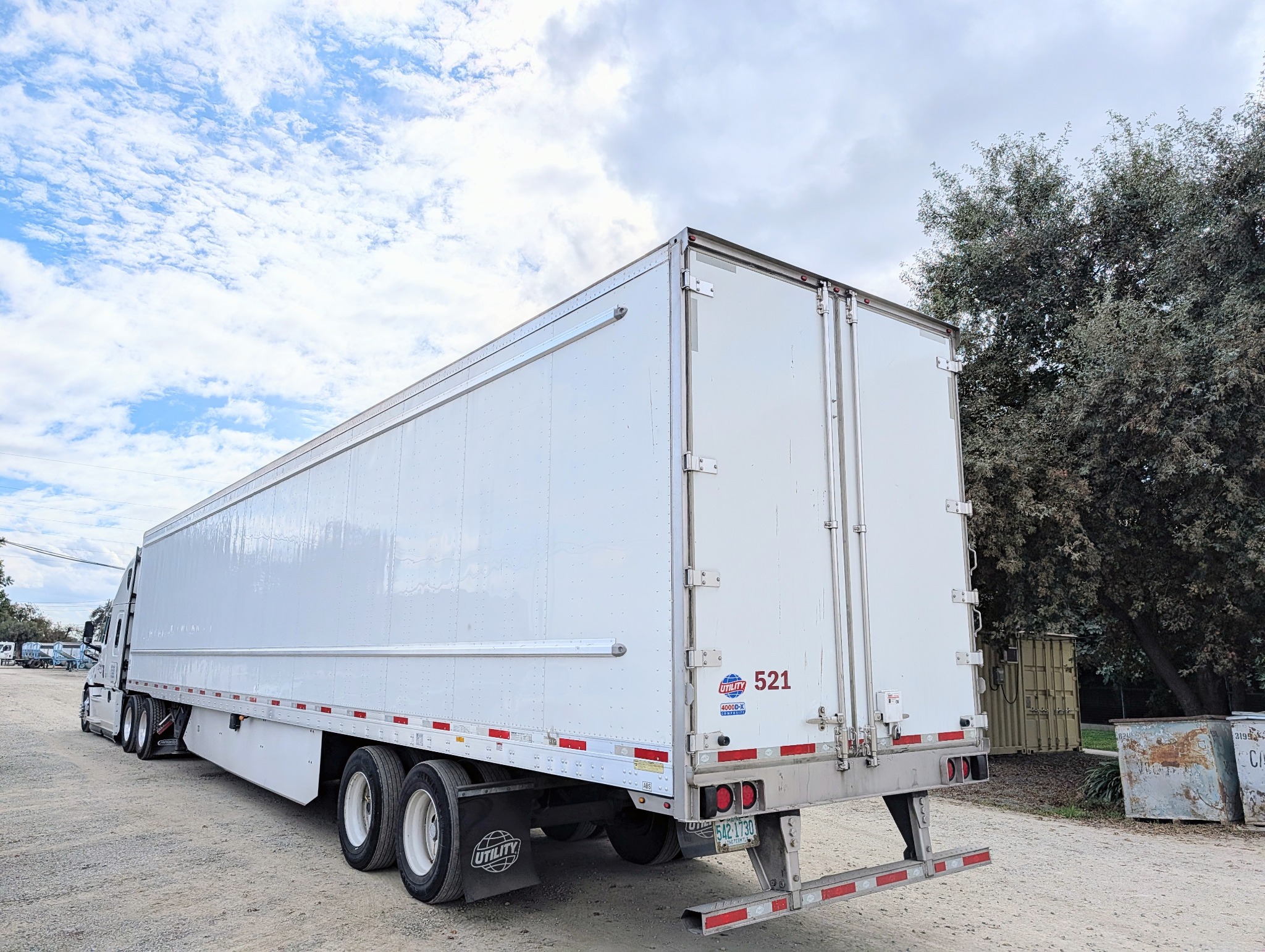 Truck and van at scale house